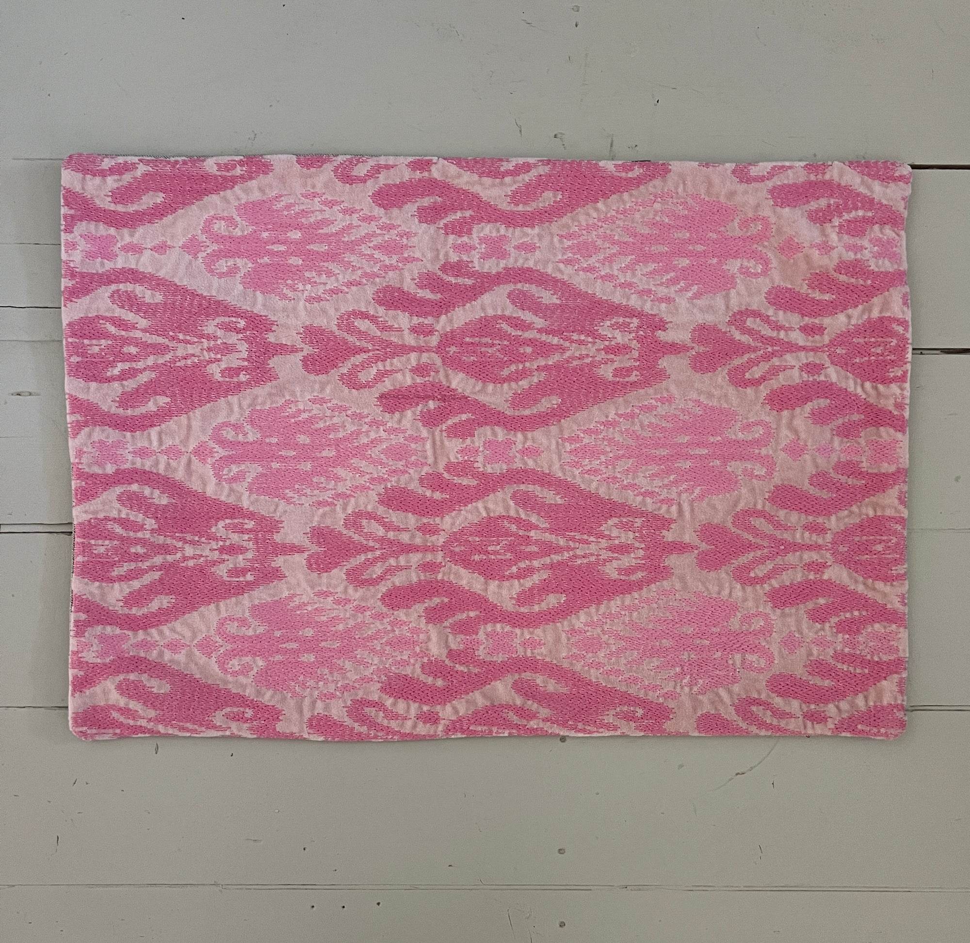 Velvet Cushion Cover - Pink