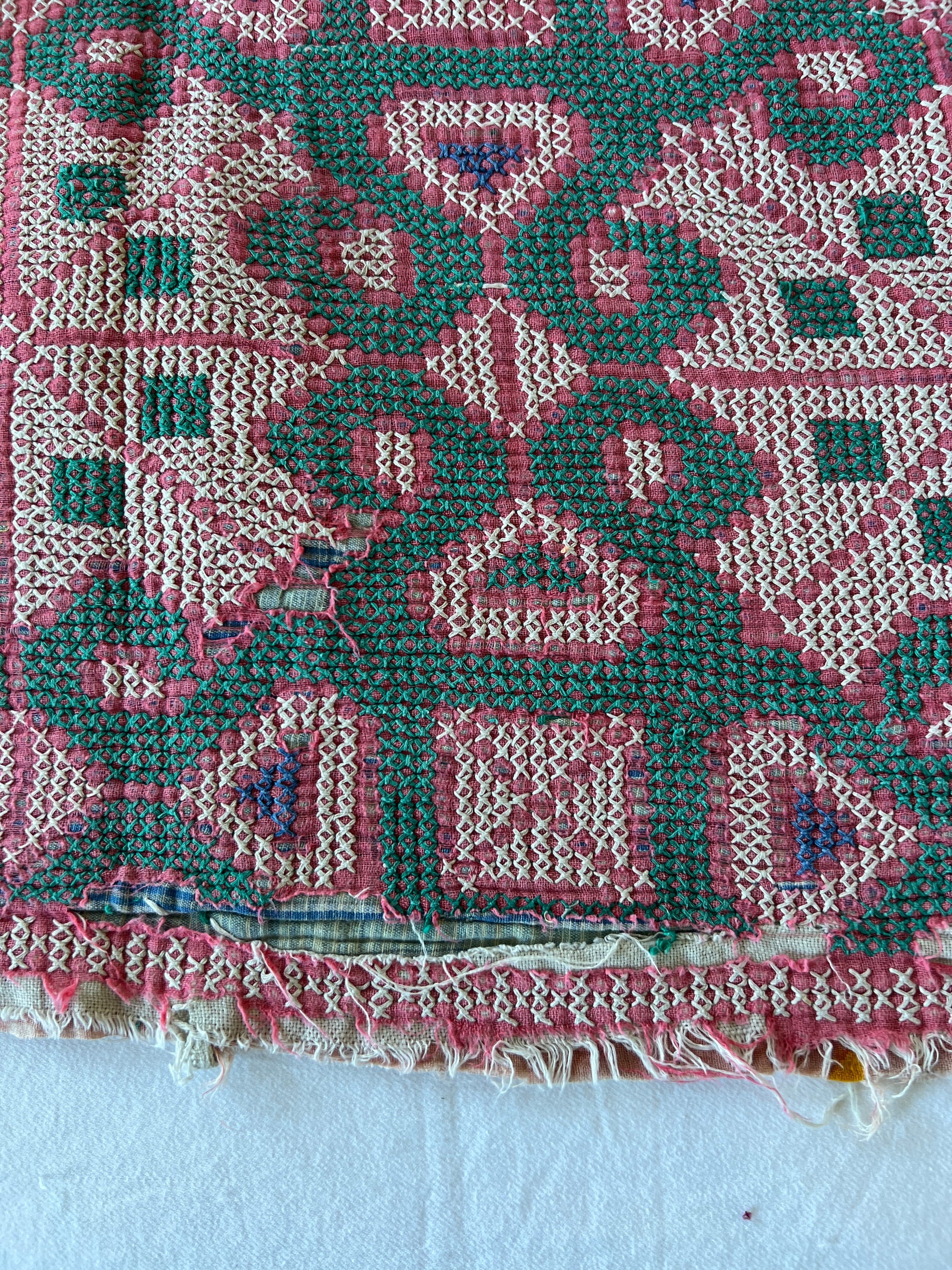 Vintage Galicha Bengali Throw - Pink And Green